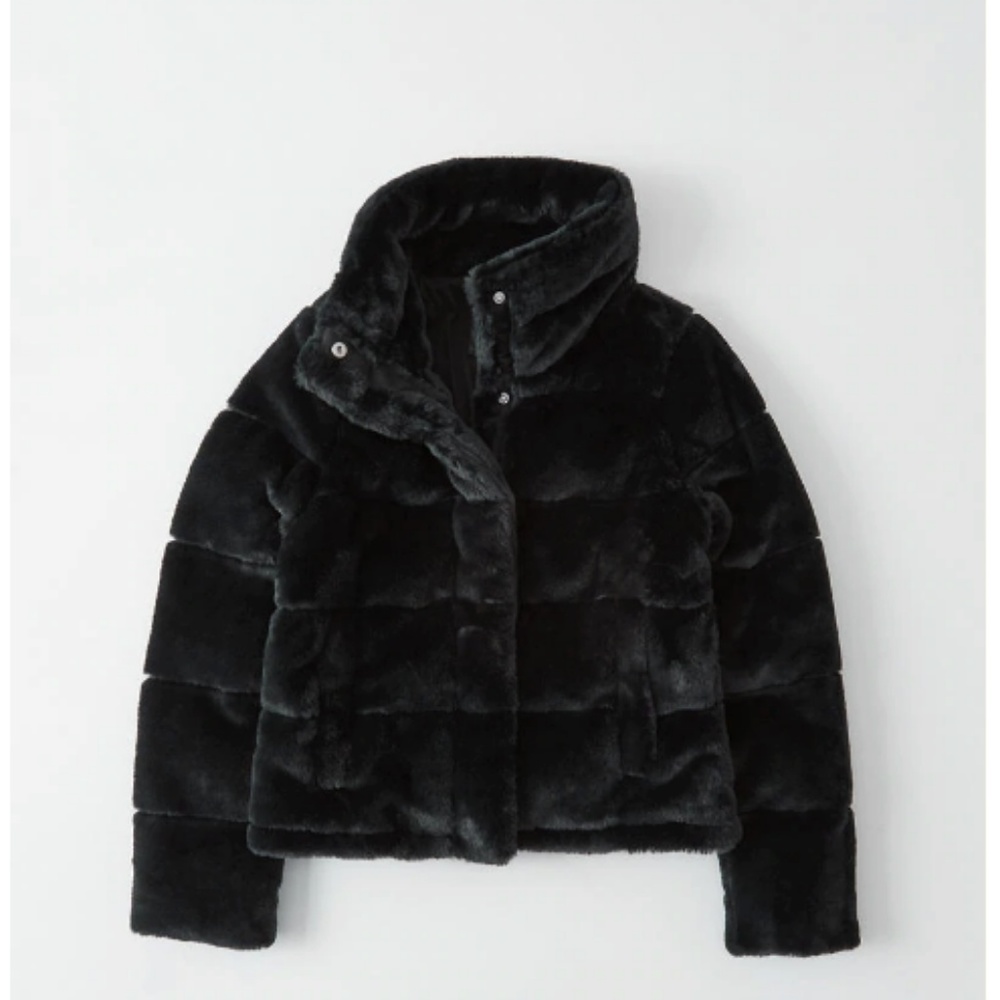 NWT Mini Abercrombie Faux Fur Puffer